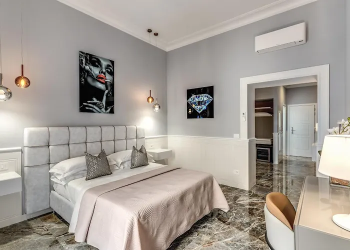 Spanish Steps Oasis Rom