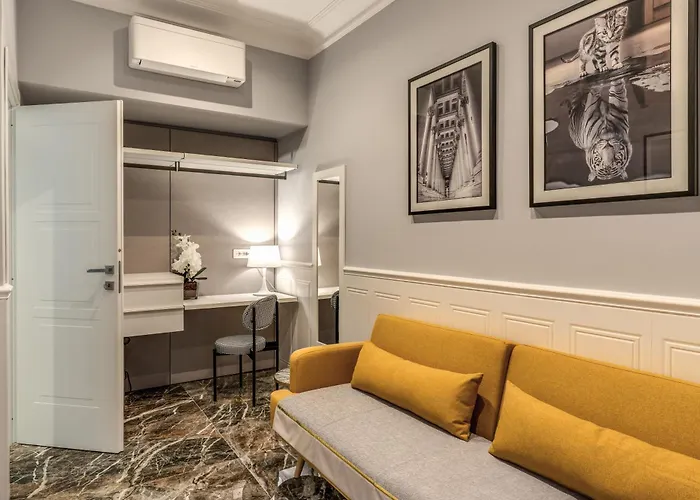 Spanish Steps Oasis